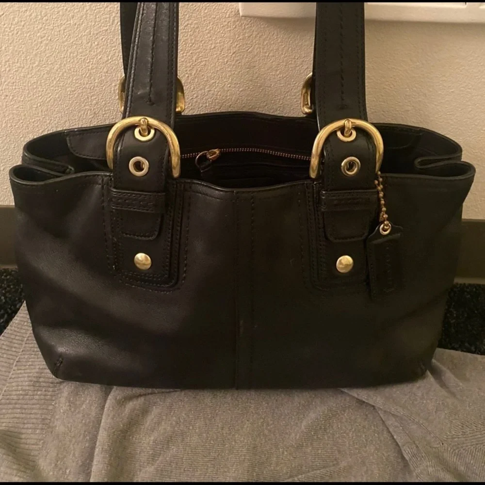 Coach Soho Black Leather Bag F0820-F11844 - Picture 7 of 13